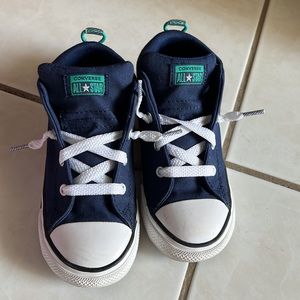 Toddler boys Converse high top sneakers